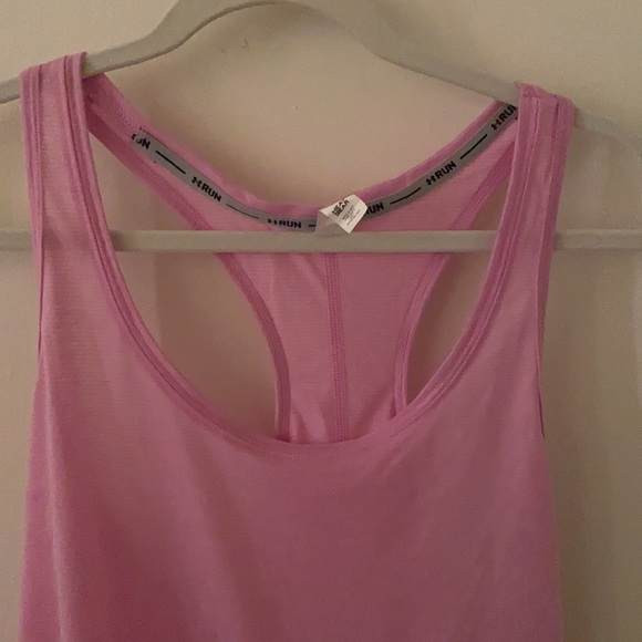 Under Armour tank, size L. - Picture 3 of 4
